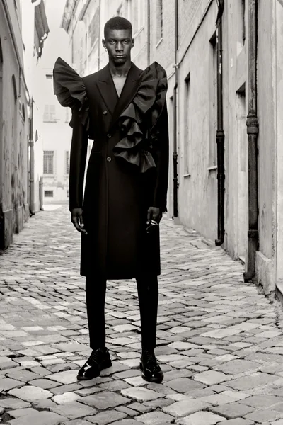Look 12